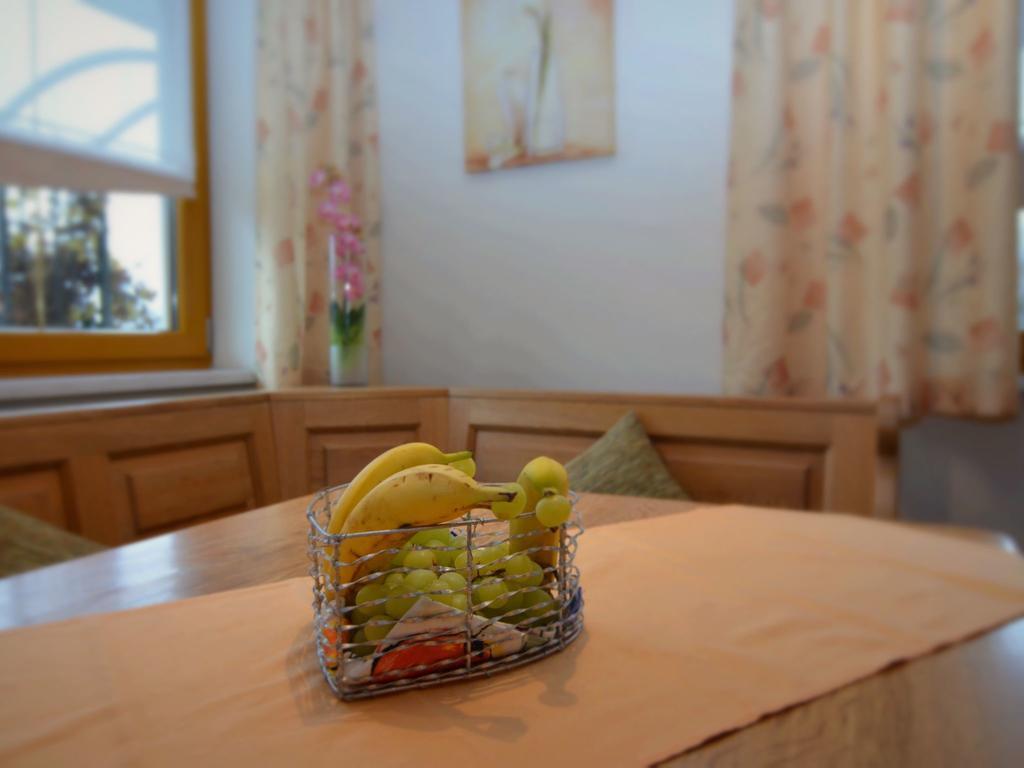Holiday Flat With Swimming Pool In Prackenbach Viechtach Zewnętrze zdjęcie