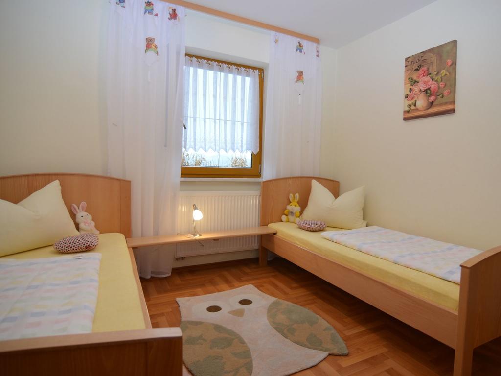 Holiday Flat With Swimming Pool In Prackenbach Viechtach Zewnętrze zdjęcie