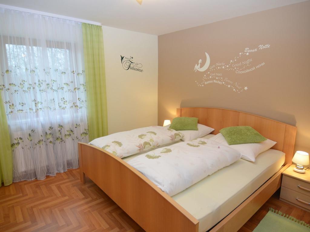 Holiday Flat With Swimming Pool In Prackenbach Viechtach Zewnętrze zdjęcie