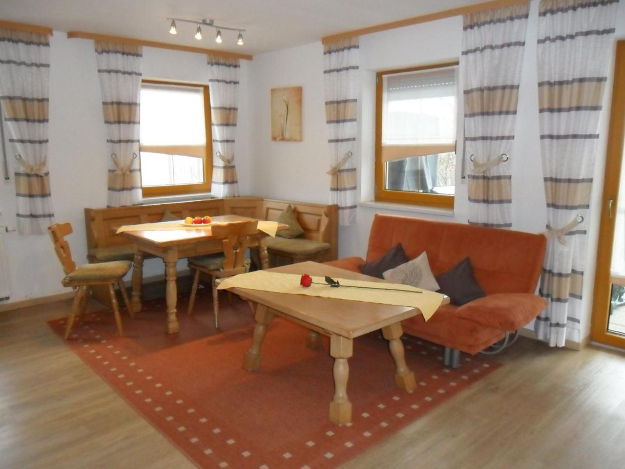 Holiday Flat With Swimming Pool In Prackenbach Viechtach Zewnętrze zdjęcie